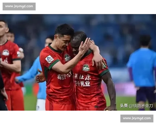 足协杯焦点战鲁能迎战卓尔老对手狭路相逢胜负悬念十足引爆球迷期待